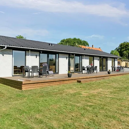 Appartement Vojdanka - 50m From The Sea By Interhome Rønne